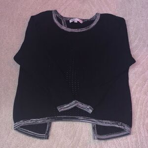 Nicole Alexander Pullover Sweater Black